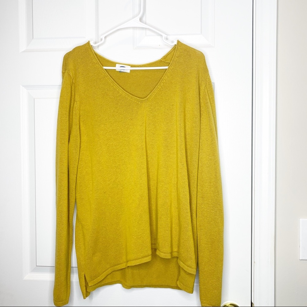 Old Navy mustard yellow sweater